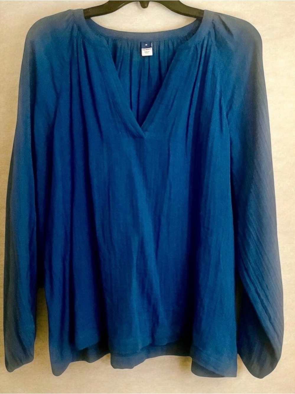 Old Navy Blue Long-Sleeve V-Neck Blouse